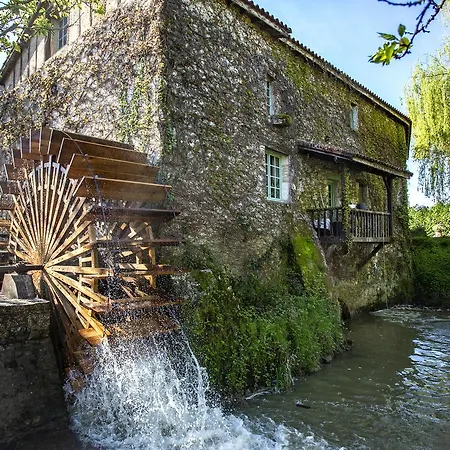 Couette-café Moulin De Cocussotte 3*