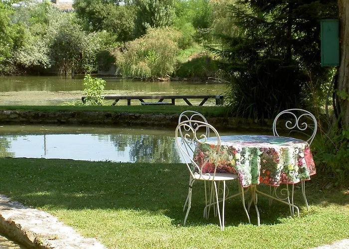 Moulin De Cocussotte Bed & Breakfast