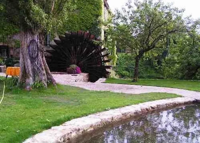 Moulin De Cocussotte Bed & Breakfast 3*