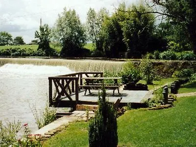 Bed & Breakfast Moulin De Cocussotte 3*